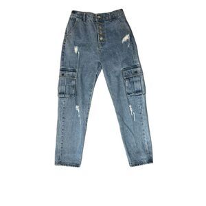 Q2 Light Denim Straight Jeans Ripped With Side Pockets Small (size 4 US)